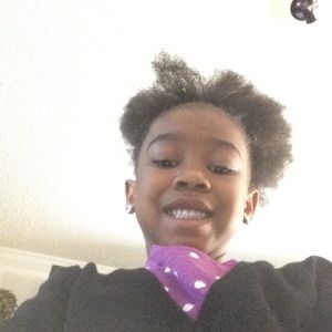 Meet your Posher, Joi